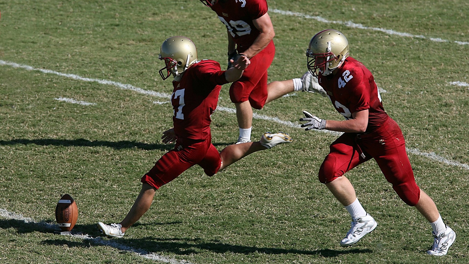 北京鸭侧翼球员提升命中率打破得分僵局，北京鸭的羽毛
